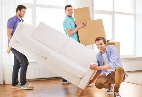 Protecting furniture and fragile items during a Bermondsey move