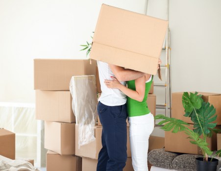 Efficient removal van hire for moving day in Bermondsey