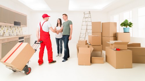 Flexible moving support for businesses using a man and van in Bermondsey