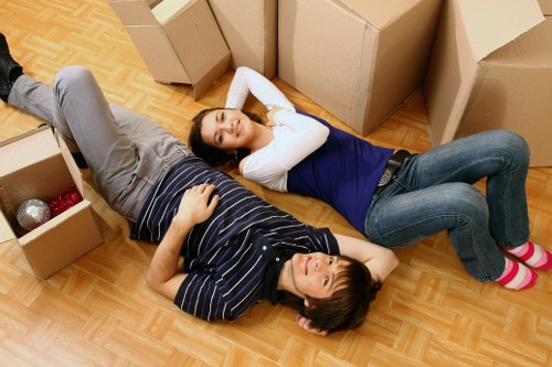 Careful packing and wrapping of household items for a Bermondsey removal
